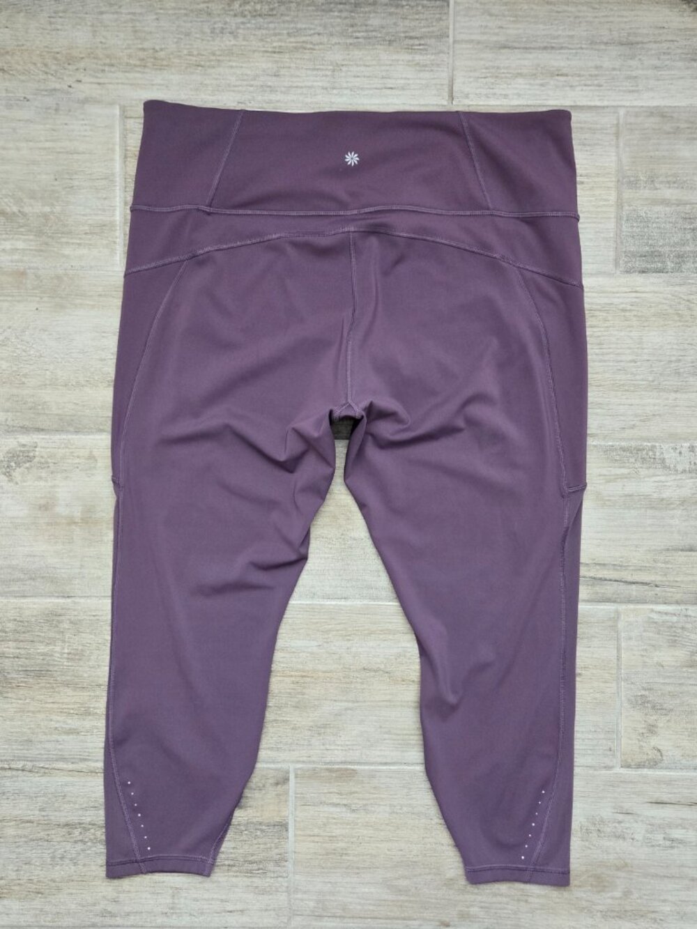 Athleta Rainier Unbrushed 7/8 Tight Leggings Womens Mauve Activewear Yoga Gym 2X - Picture 2 of 6